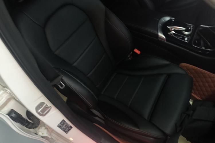 Used Mercedes-Benz C-Class 2015 C 200 Sport Edition Right Front Seat