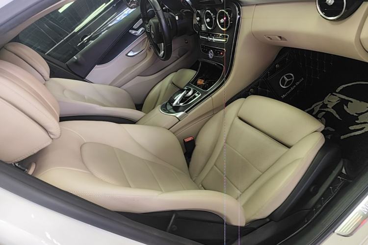 Used Mercedes-Benz C-Class 2015 Revised C 200 L Sport Edition Right Front Seat