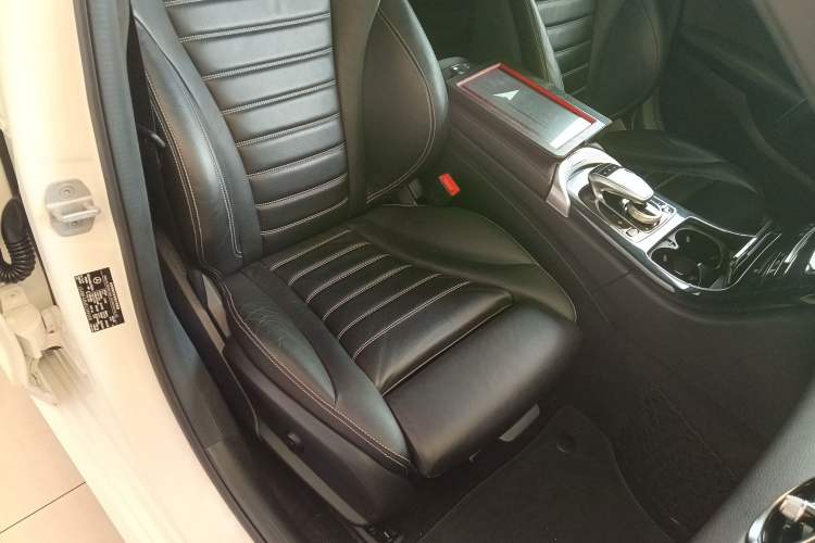 Used Mercedes-Benz C-Class 2015 C 300 Sport Edition Right Front Seat
