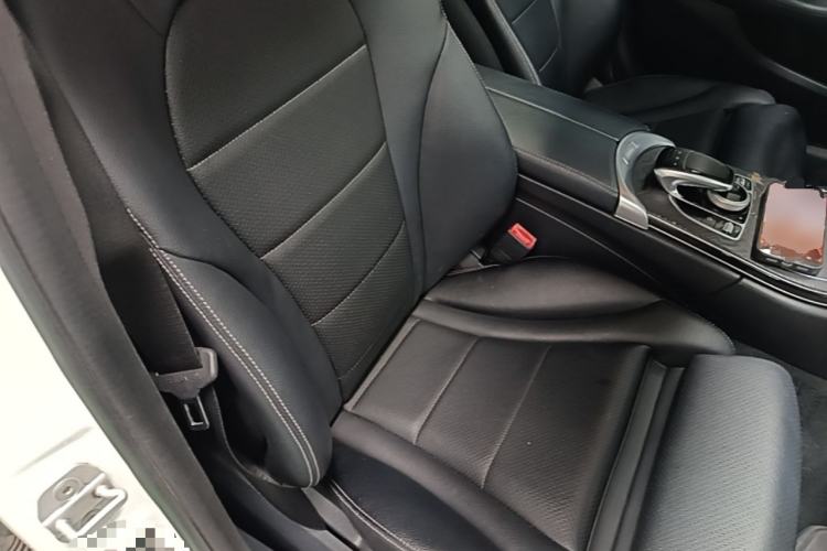 Used Mercedes-Benz C-Class 2015 Restyled C 180 L Sport Edition Right Front Seat