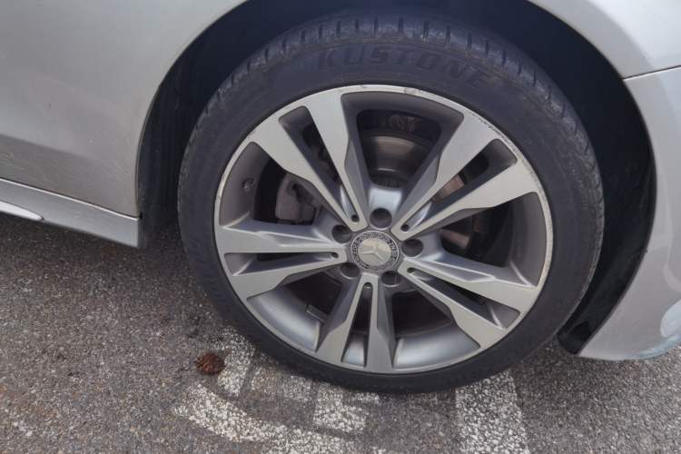 Used Mercedes-Benz C-Class 2015 C 200 L 4MATIC Sport Edition Right Front Wheel Hub