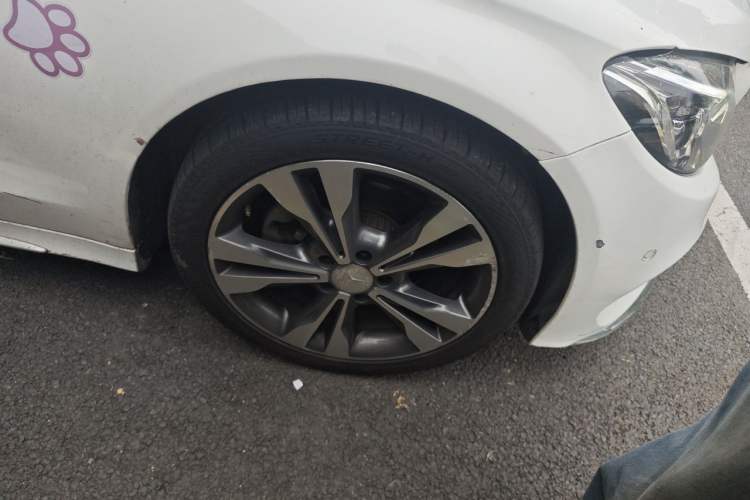 Used Mercedes-Benz C-Class 2015 C 200 L 4MATIC Sport Edition Right Front Wheel Hub