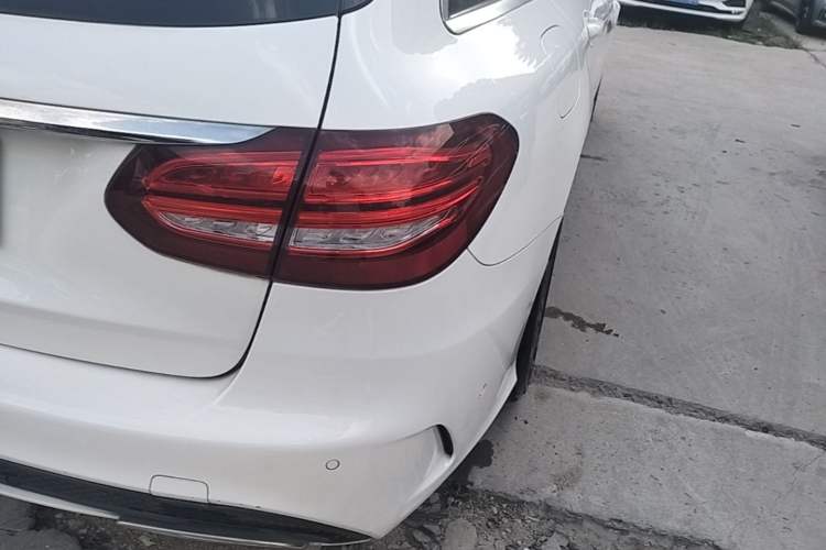 Used Mercedes-Benz C-Class 2015 C 200 station wagon Right Rear Taillight
