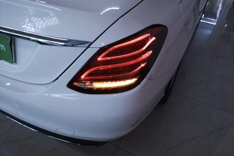 Used Mercedes-Benz C-Class 2015 C 200 L Right Rear Taillight