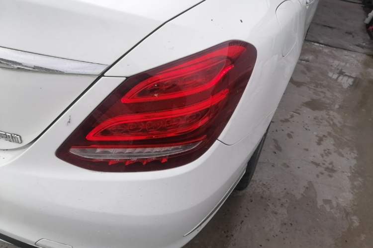 Used Mercedes-Benz C-Class 2015 Facelift C 200 L Right Rear Taillight