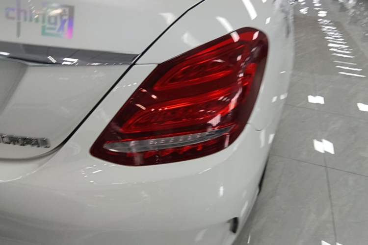 Used Mercedes-Benz C-Class 2015 Restyled C 180 L Sport Edition Right Rear Taillight