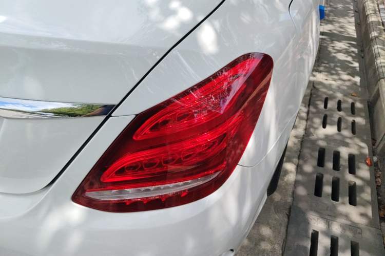 Used Mercedes-Benz C-Class 2015 C 260 L Sport Edition Right Rear Taillight