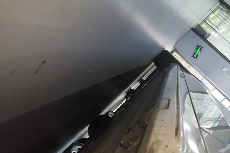 Used Mercedes-Benz C-Class 2015 C 200 Sport Edition 4MATIC Right Side Sill