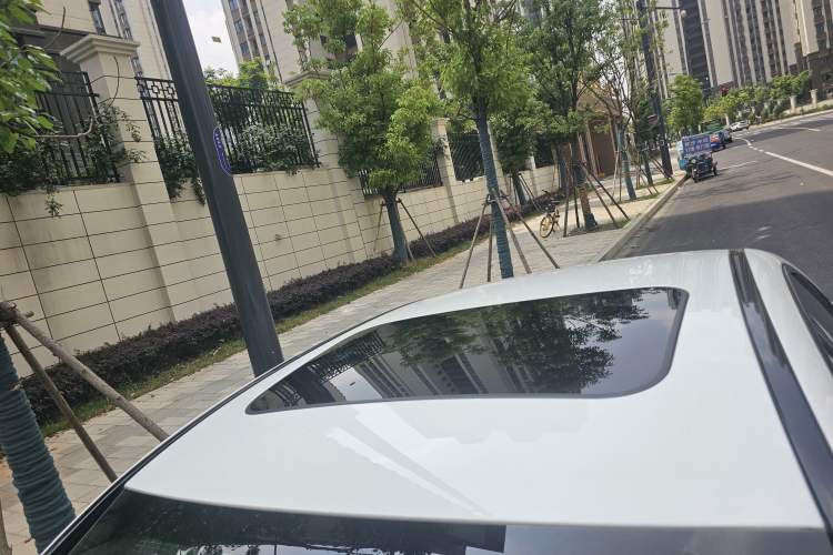 Used Mercedes-Benz C-Class 2015 C 200 Sport Edition Roof