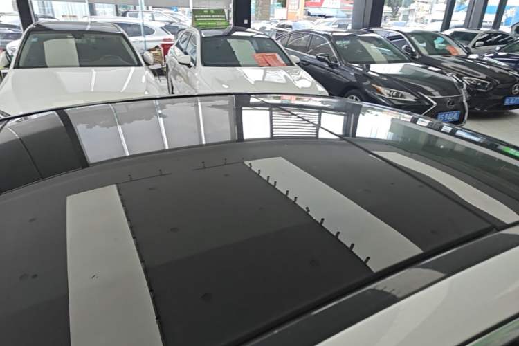 Used Mercedes-Benz C-Class 2015 C 200 L Sport Edition Roof