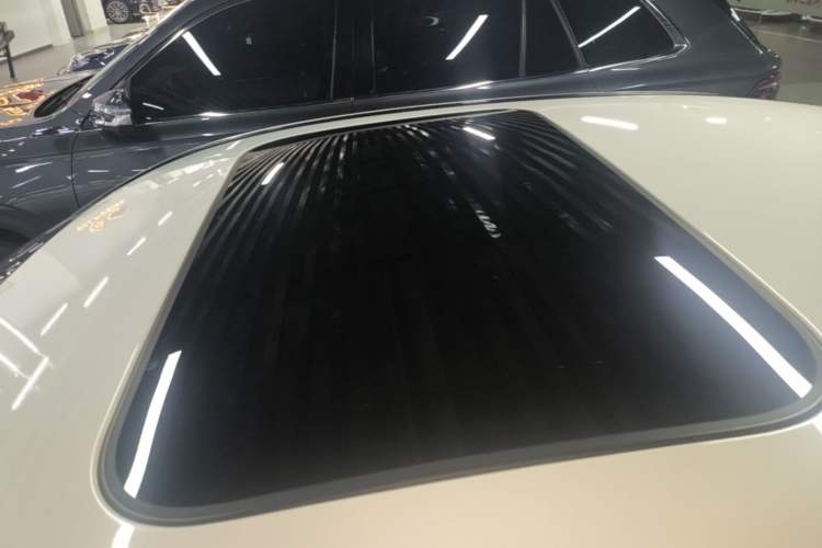 Used Mercedes-Benz C-Class 2015 C 200 Sport Edition Roof