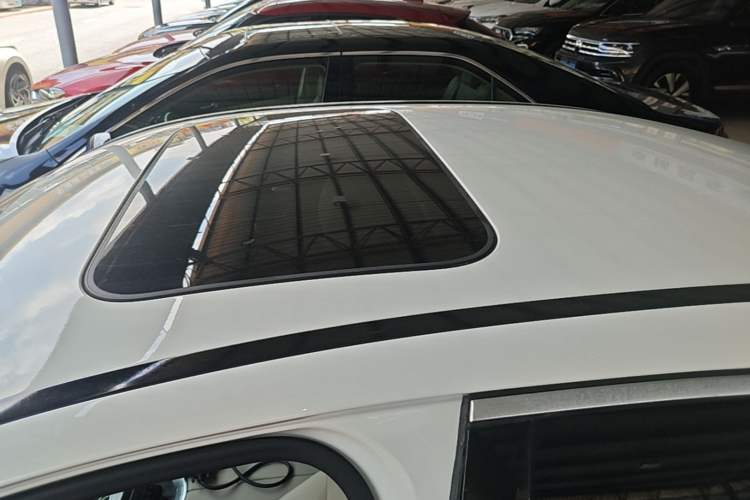 Used Mercedes-Benz C-Class 2015 Restyled C 180 L Sport Edition Roof