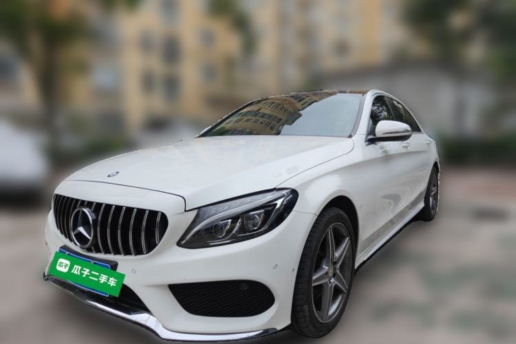 Używany Mercedes-Benz C-Class 2015 C 300 L Sport Edition Guazi used car, China used car export, Used car for sale, Used cars, Cheapest cars for sale