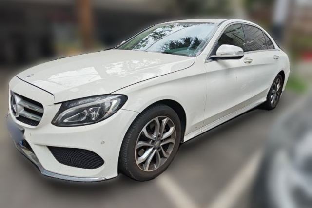 Used Mercedes-Benz C-Class 2015 Facelift C 180 L