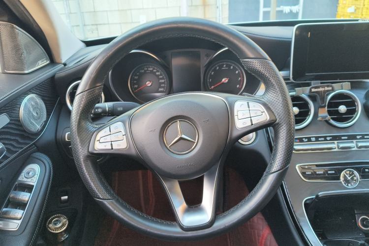Used Mercedes-Benz C-Class 2015 Revised C 200 L Sport Edition Steering Wheel