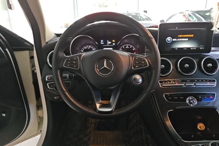 Used Mercedes-Benz C-Class 2015 C 260 L Sport Edition Steering Wheel