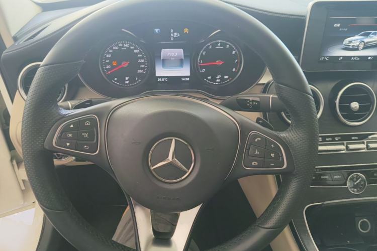 Used Mercedes-Benz C-Class 2015 C 200 L Sport Edition Steering Wheel