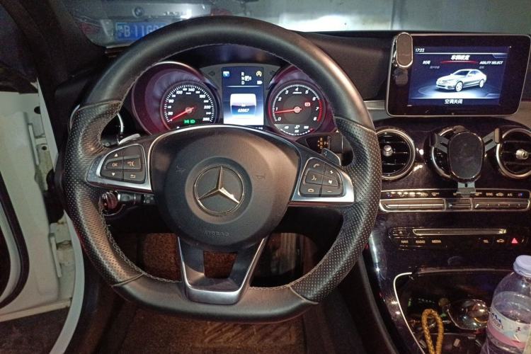 Used Mercedes-Benz C-Class 2015 C 200 Sport Edition 4MATIC Steering Wheel