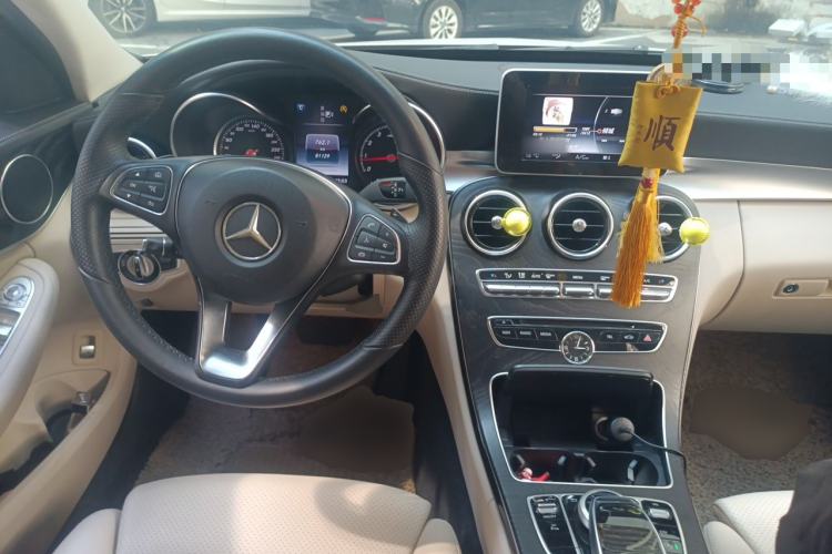 Used Mercedes-Benz C-Class 2015 C 180 L Sport Edition Steering Wheel