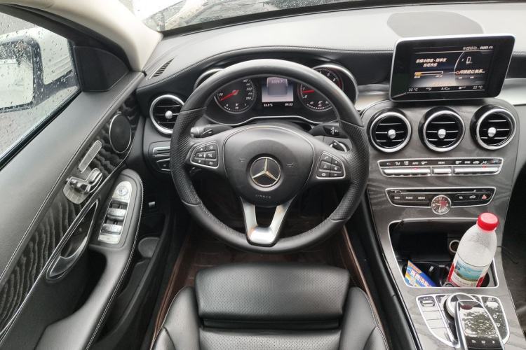 Used Mercedes-Benz C-Class 2015 C 200 L 4MATIC Sport Edition Steering Wheel