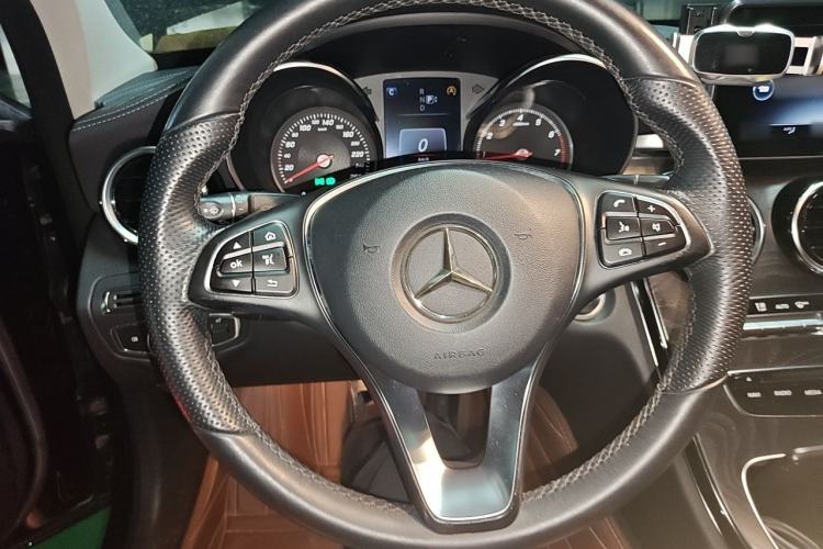 Used Mercedes-Benz C-Class 2015 C 180 L Sport Edition Steering Wheel