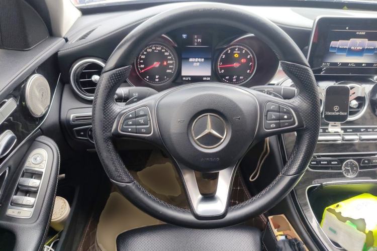 Used Mercedes-Benz C-Class 2015 Revised C 200 L Sport Edition Steering Wheel
