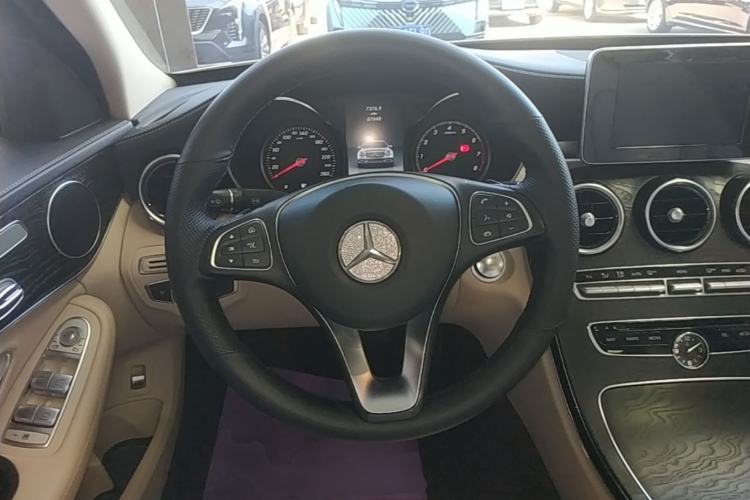 Used Mercedes-Benz C-Class 2015 C 200 L 4MATIC Sport Edition Steering Wheel