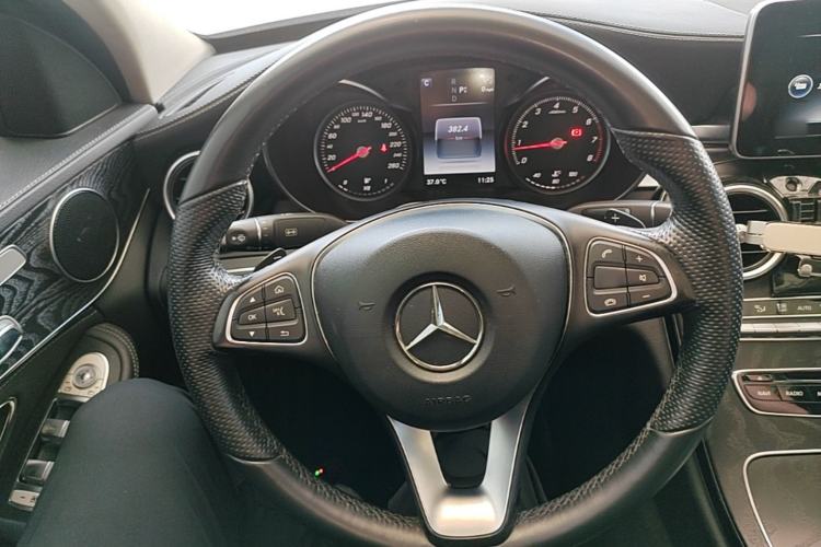 Used Mercedes-Benz C-Class 2015 Revised C 200 L Sport Edition Steering Wheel