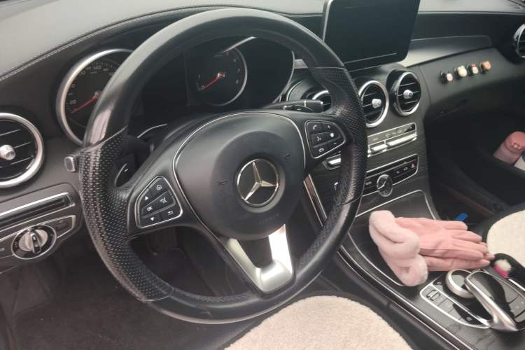Used Mercedes-Benz C-Class 2015 Restyled C 180 L Sport Edition Steering Wheel