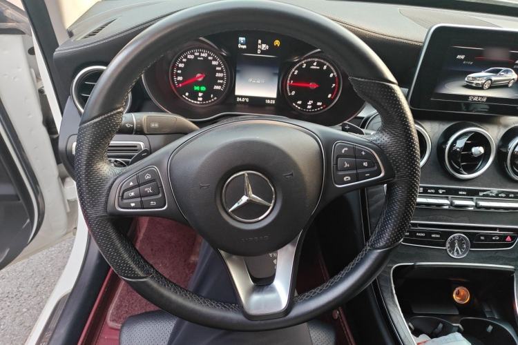 Used Mercedes-Benz C-Class 2015 C 180 L Sport Edition Steering Wheel