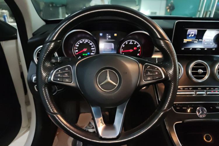 Used Mercedes-Benz C-Class 2015 C 200 station wagon Steering Wheel