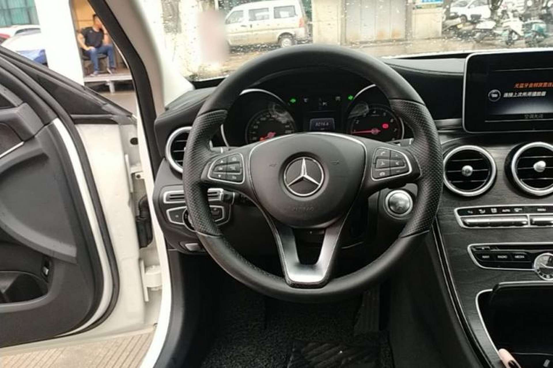 Used Mercedes-Benz C-Class 2015 Restyled C 180 L Sport Edition Steering Wheel