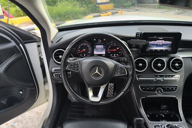 Used Mercedes-Benz C-Class 2015 Restyled C 180 L Sport Edition Steering Wheel
