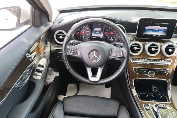 Used Mercedes-Benz C-Class 2015 Facelift C 200 L Steering Wheel