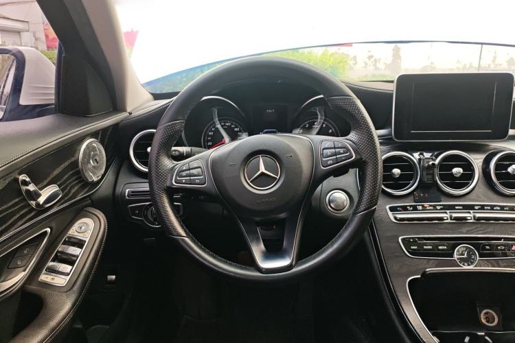 Used Mercedes-Benz C-Class 2015 C 180 L Sport Edition Steering Wheel