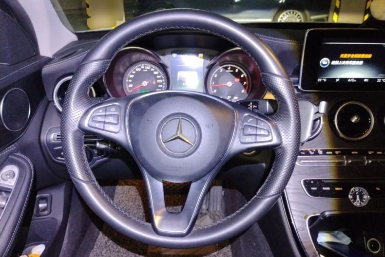 Used Mercedes-Benz C-Class 2015 Revised C 200 L Sport Edition Steering Wheel