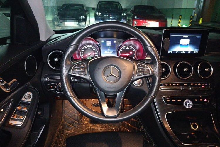 Used Mercedes-Benz C-Class 2015 Restyled C 180 L Sport Edition Steering Wheel