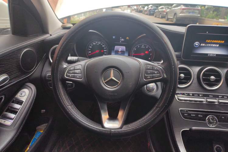 Used Mercedes-Benz C-Class 2015 Restyled C 180 L Sport Edition Steering Wheel