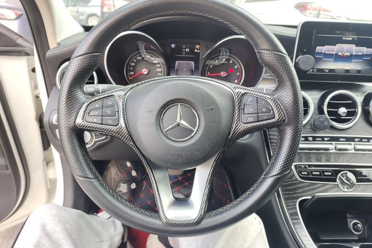 Used Mercedes-Benz C-Class 2015 Revised C 200 L Sport Edition Steering Wheel