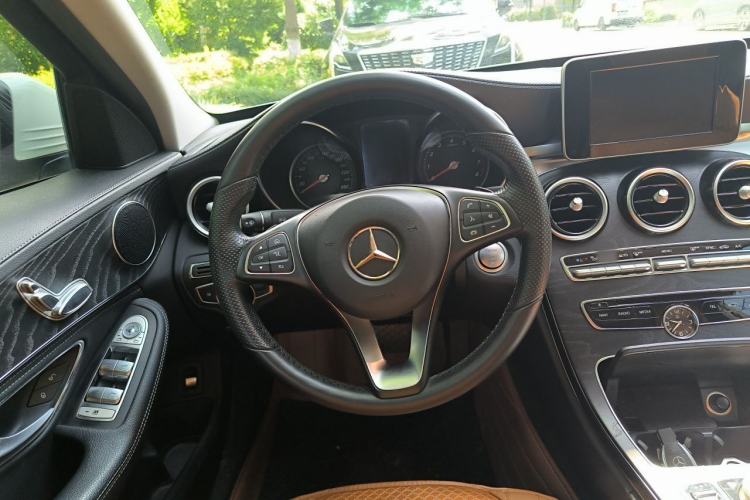 Used Mercedes-Benz C-Class 2015 C 180 L Sport Edition Steering Wheel