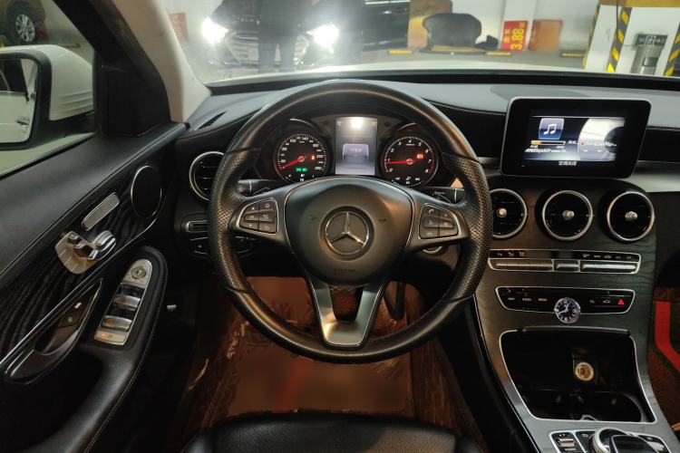 Used Mercedes-Benz C-Class 2015 C 200 L 4MATIC Sport Edition Steering Wheel