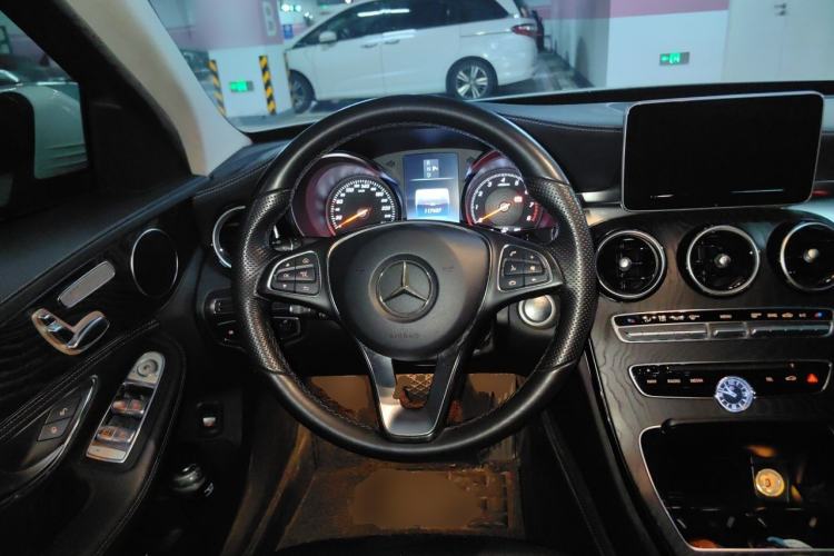 Used Mercedes-Benz C-Class 2015 Revised C 200 L Sport Edition Steering Wheel