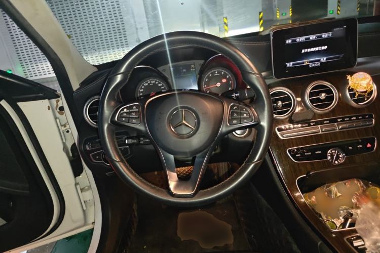 Used Mercedes-Benz C-Class 2015 Revised C 200 L Sport Edition Steering Wheel