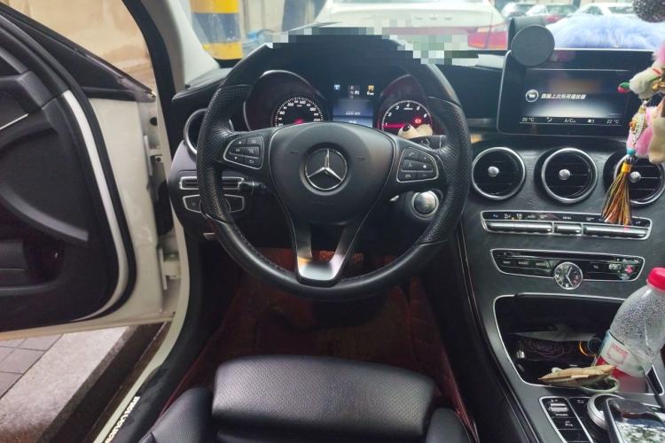 Used Mercedes-Benz C-Class 2015 Revised C 200 L Sport Edition Steering Wheel