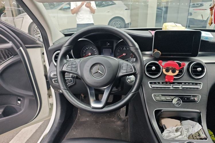 Used Mercedes-Benz C-Class 2015 Revised C 200 L Sport Edition Steering Wheel