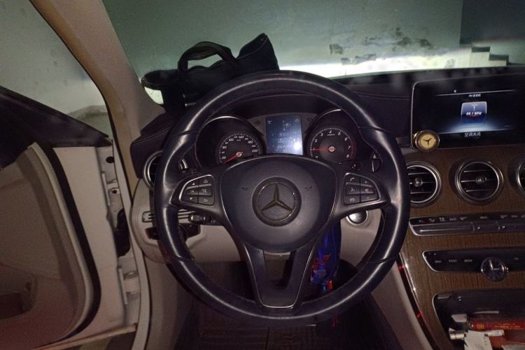 Used Mercedes-Benz C-Class 2015 C 200 L Steering Wheel
