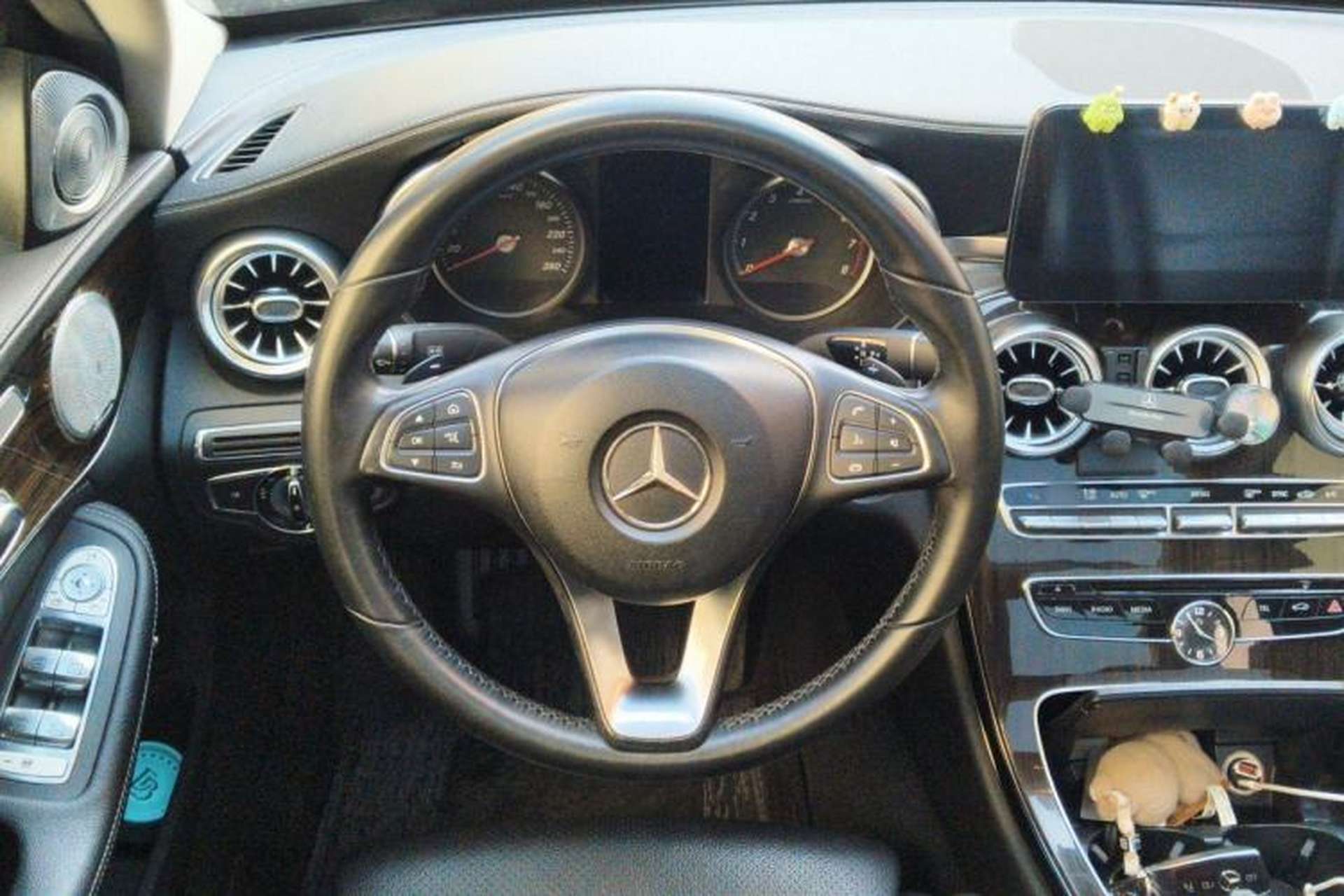 Used Mercedes-Benz C-Class 2015 C 200 L Steering Wheel