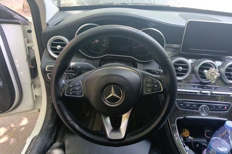 Used Mercedes-Benz C-Class 2015 Facelift C 180 L Steering Wheel