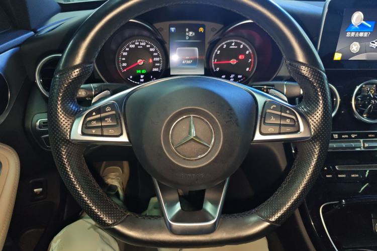 Used Mercedes-Benz C-Class 2015 C 200 Sport Edition 4MATIC Steering Wheel