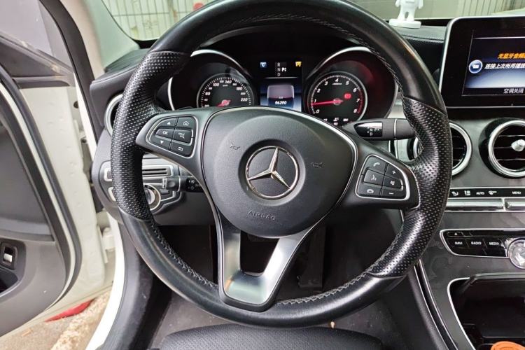 Used Mercedes-Benz C-Class 2015 Facelift C 180 L Steering Wheel